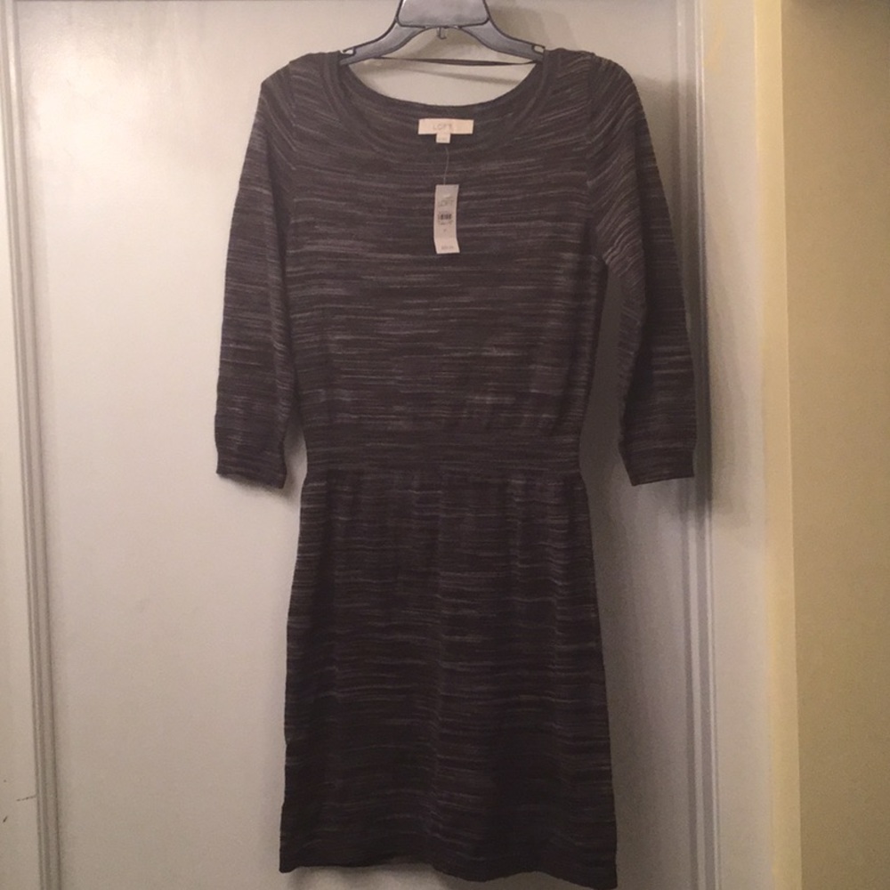 LOFT Knit Dress. Elbow length sleeve